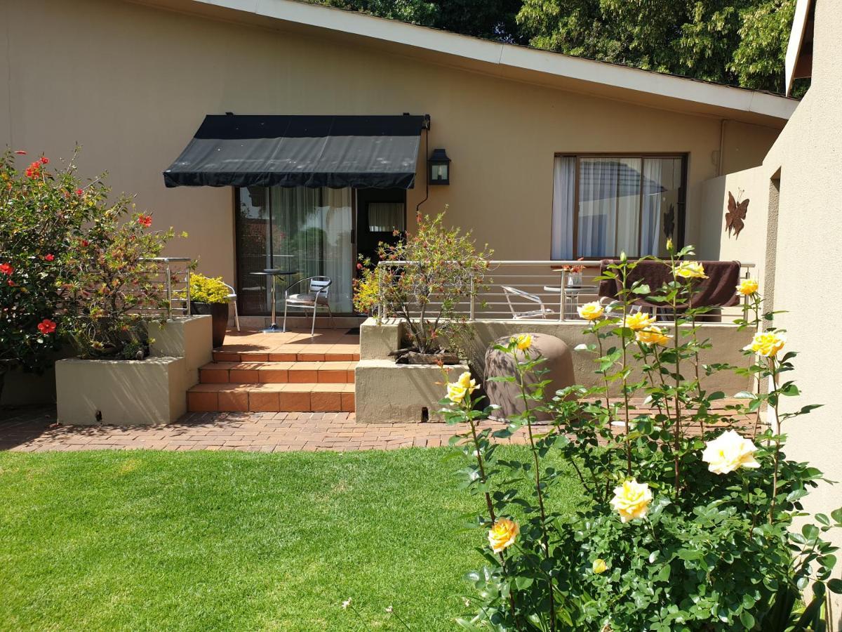 125 On Van Buuren Road Guest House Johannesburg Eksteriør billede