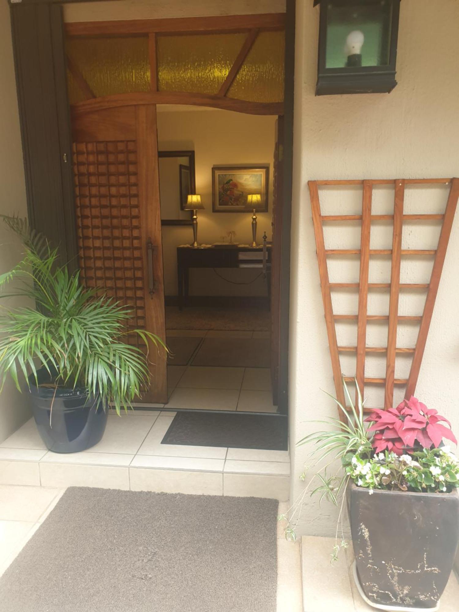 125 On Van Buuren Road Guest House Johannesburg Eksteriør billede