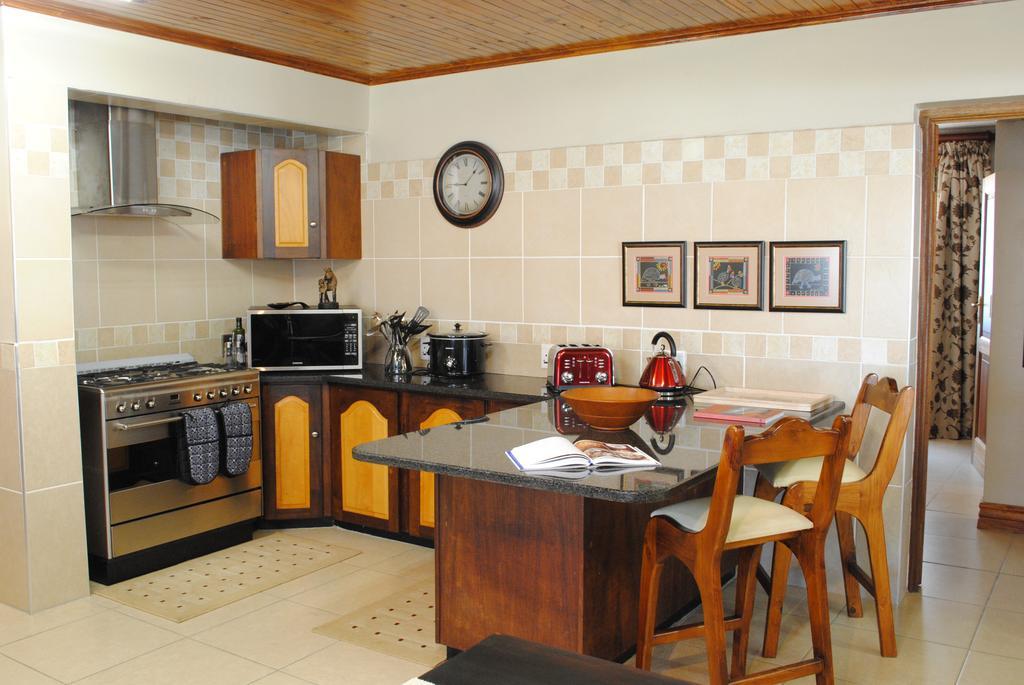 125 On Van Buuren Road Guest House Johannesburg Eksteriør billede